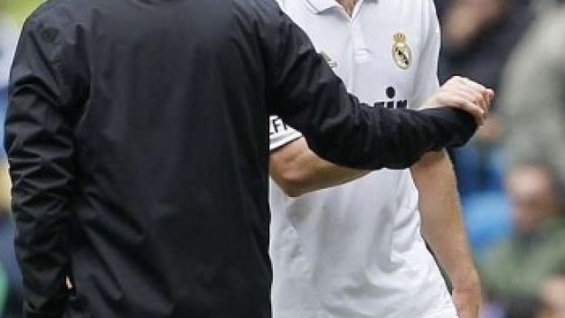 Моуриньо дава почивка на Чаби