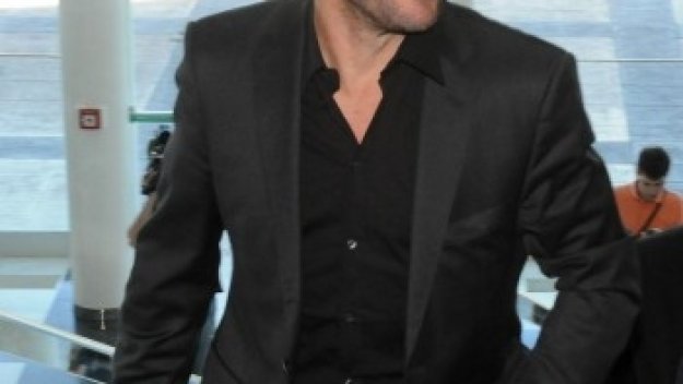 Матеус остава и при 3 загуба