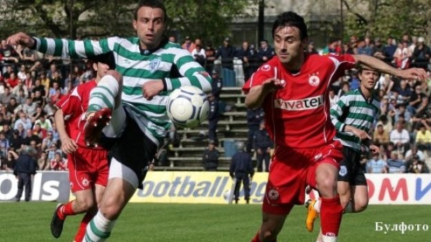 Халф на Черно море спира с футбола