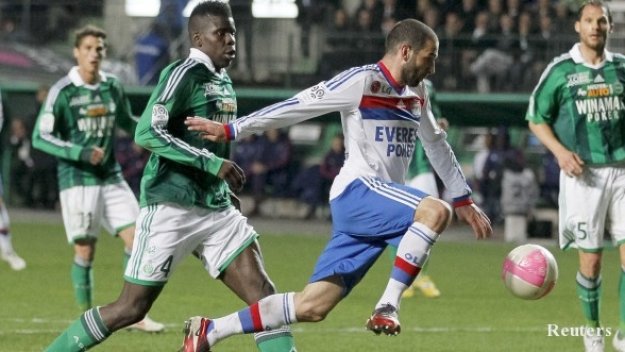 Сър Алекс си хареса бранител на Сент Етиен