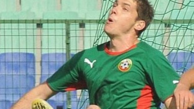 Представят Домо пред феновете на Дуисбург в мач срещу Литекс