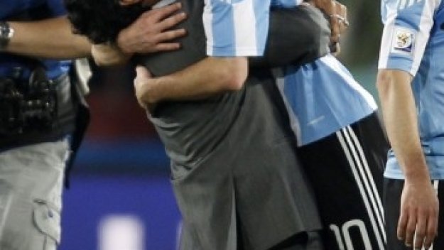 Меси изравни по голове Марадона