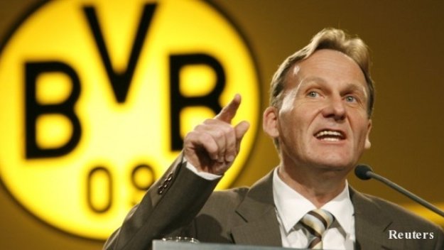 Босът на Дортмунд: Не искаме да дразним Байерн