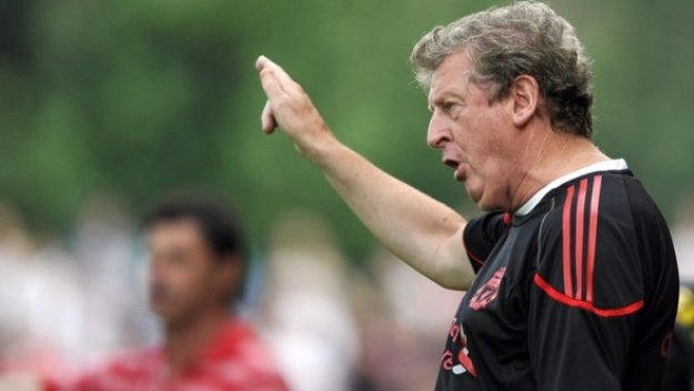 Ходжсън: Никой не може да ме убеди, че Поулсен игра умишлено с ръка