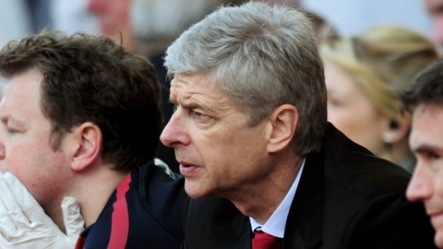 Венгер: Пол Мърсън лъже, не допингираме футболистите си