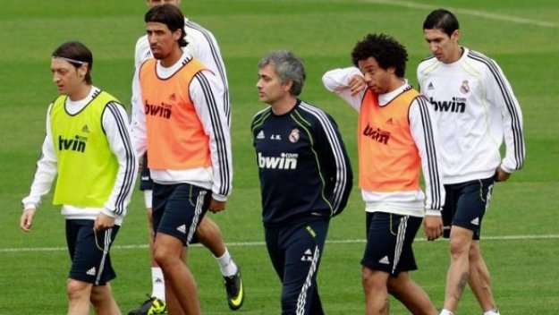 Ласана отпадна от групата на Реал