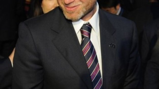 Абрамович заповядал на Вияш-Бояш да пусне младоците за Карлинг Къп