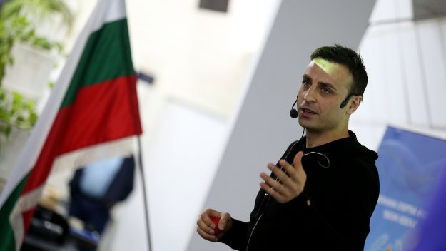 Бербатов изригна срещу опитите за провал на Конгреса на БФС