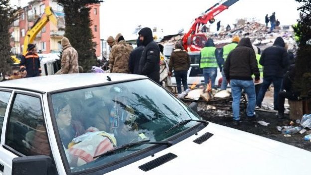 Редица загинали футболисти и волейболисти след земетресението в Турция
