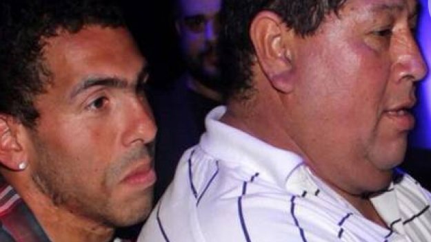 Отвлекли бащата на Тевес