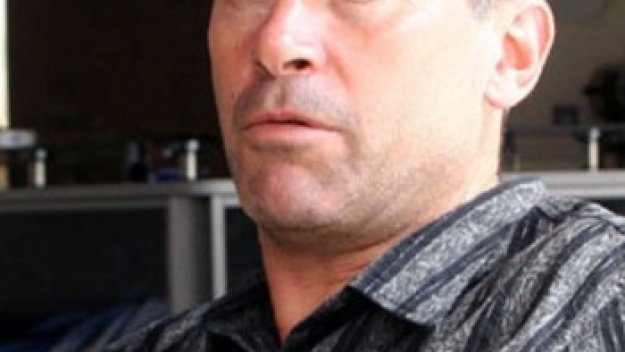 Майкъла съветва Лотар: Пази се от съветници