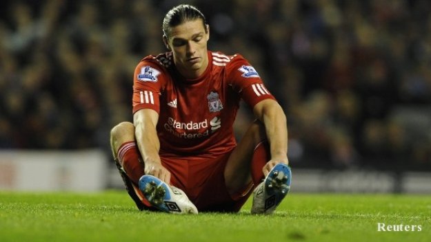 Уест Хям изкушава Анди Каръл с 36 милиона паунда