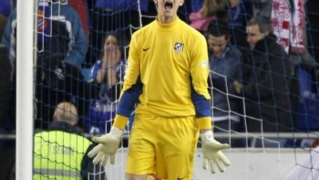 Вратарят на Атлетико не иска да се връща в Челси