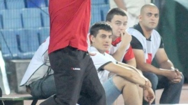 &quot;Титан&quot; продължава да натрапва играчи на Стойчо