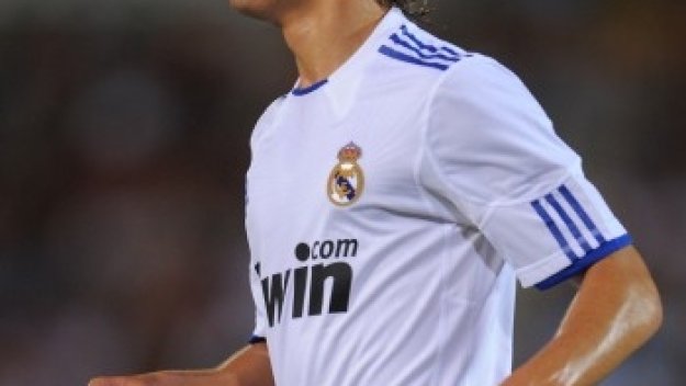 Валенсия точи лиги за Серхио Каналес