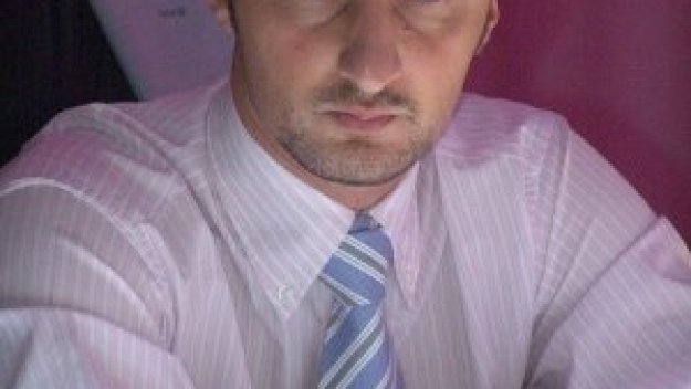Служебна победа за Топалов