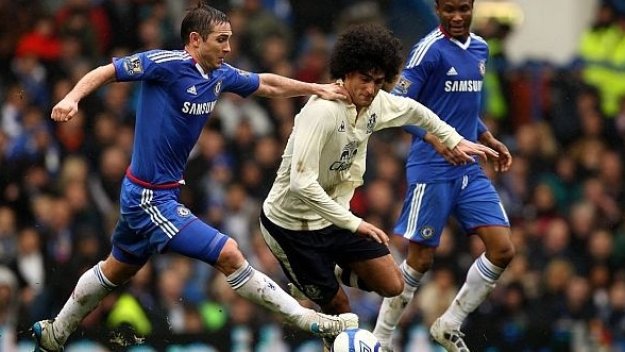 Сълзи на &quot;Стамфорд Бридж&quot; - Евертън отстрани Челси след зверска драма