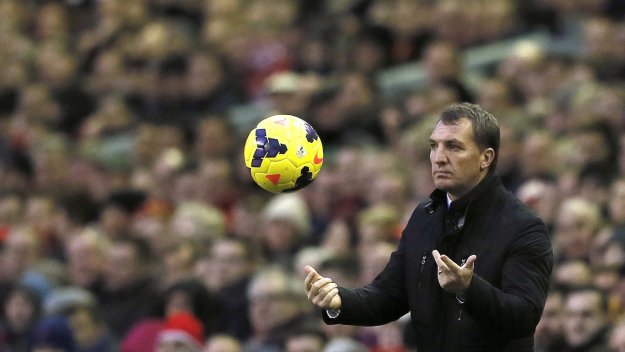 Наказание заплашва Брендън Роджърс