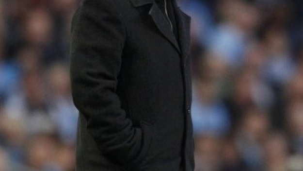 Фъргюсън чака помощ от Нюкасъл