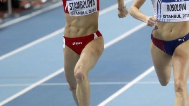 Ваня Стамболова на финал на 400 метра на световното в зала