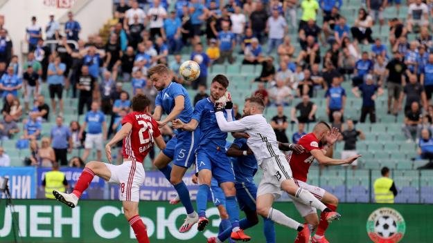Рекордите на Топ 6 в Първа лига на България