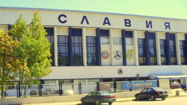 Пепси ще налива пари в Славия