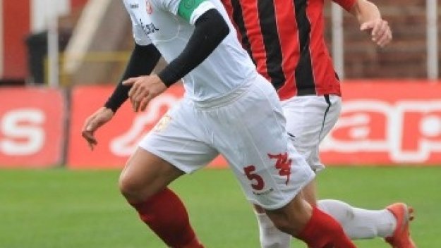 Тошко Янчев пак облича екипа