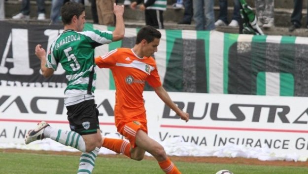 Литекс направи огромна крачка към титлата след успех на &quot;Тича&quot;