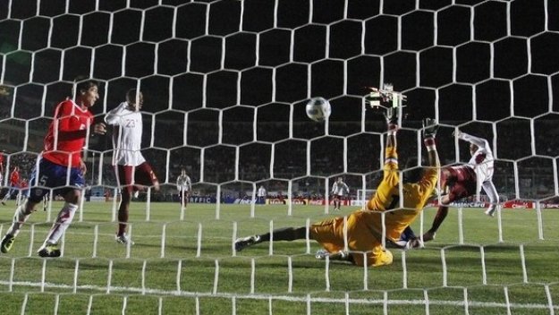 Венецуела шокира Чили и е на 1/2-финал на Копа Америка + ВИДЕО