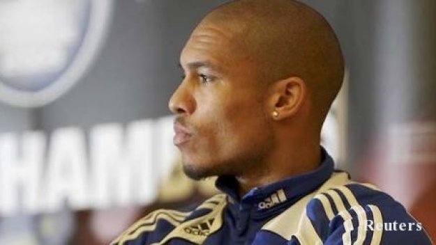 Де Йонг в Милан, &quot;росонерите&quot; искат и Пелузо