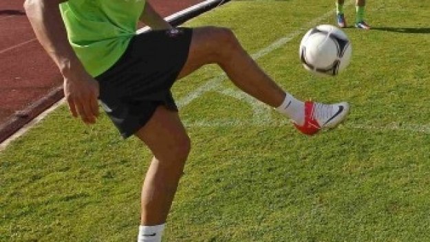 Трима германци ще пазят Роналдо