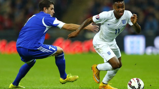 Ходжсън не смята да дава почивка на Стърлинг