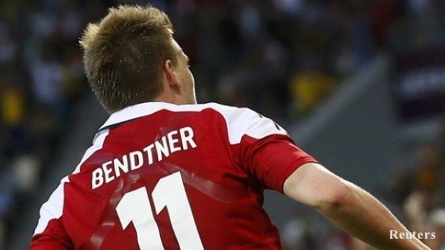 От Юве отмъкнали Бендтнер под носа на Сиена