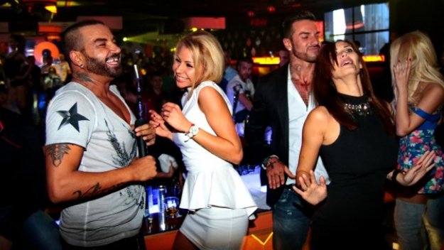 Еротична танцьорка отрече, че е любовница на Благо Георгиев