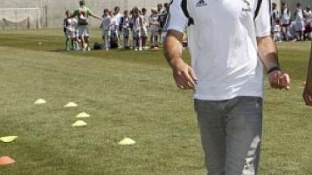 Алтънтоп: Ако не ме ценят на &quot;Бернабеу&quot;, си тръгвам