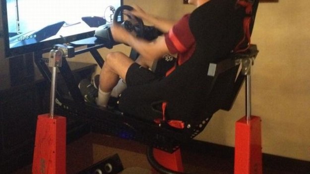   В близките дни Левандовски ще &quot;шофира&quot; само пред симулатора