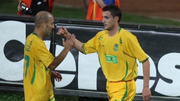 Станислав Генчев с успешен дебют като централен защитник