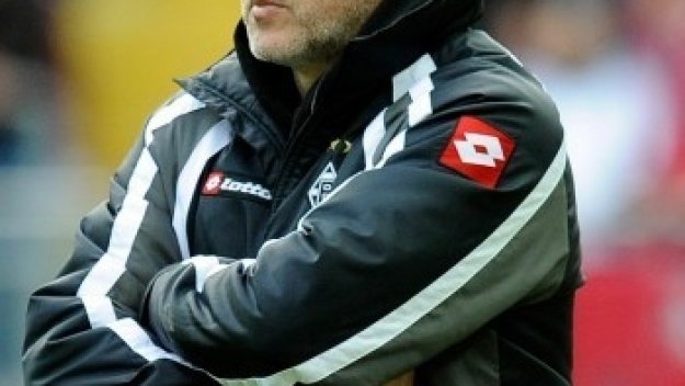 Борусия се сбогува с елита