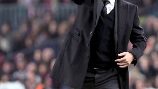 Пеп официално остава до 2012