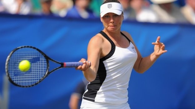 Звонарьова срещу Первак на финала в Баку