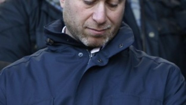 Абрамович към футболистите на Челси: Искам да имаме 4 трофея от ШЛ