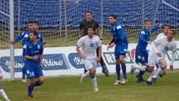 Трима от Видима аут за гостуването на Левски