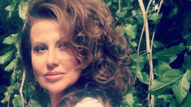 ЧРД! Илиана Раева секси и на 56 + СНИМКИ