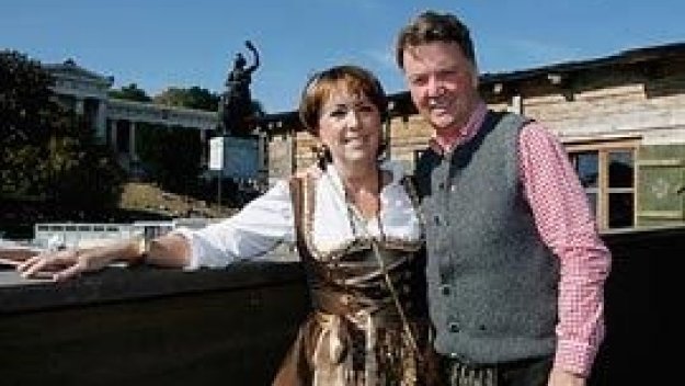 В Байерн празнуват на Октоберфест след провала