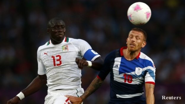 Гигс и компания изпуснаха Сенегал