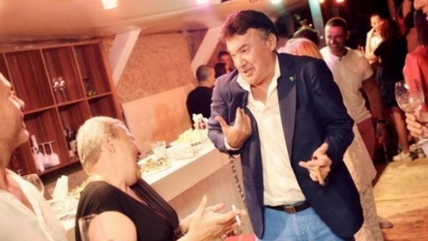 Шоуто е пълно: Боби Михайлов няма да се кандидатира за шеф на БФС