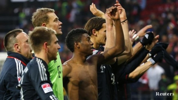 Байерн подгони рекордите по пътя към сребърната салатиера