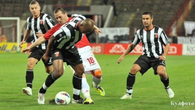 Локо Пловдив изпусна Ботев във Враца в последната секунда