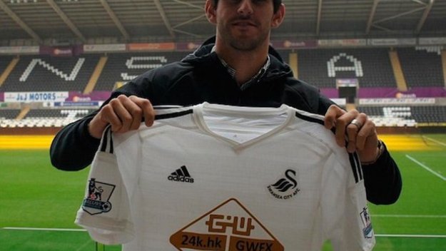 Суонзи взе заместник на Бони