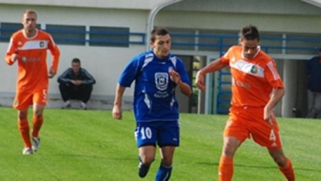 Литекс на крачка от издънка в Албена, все пак е на 1/8-финал